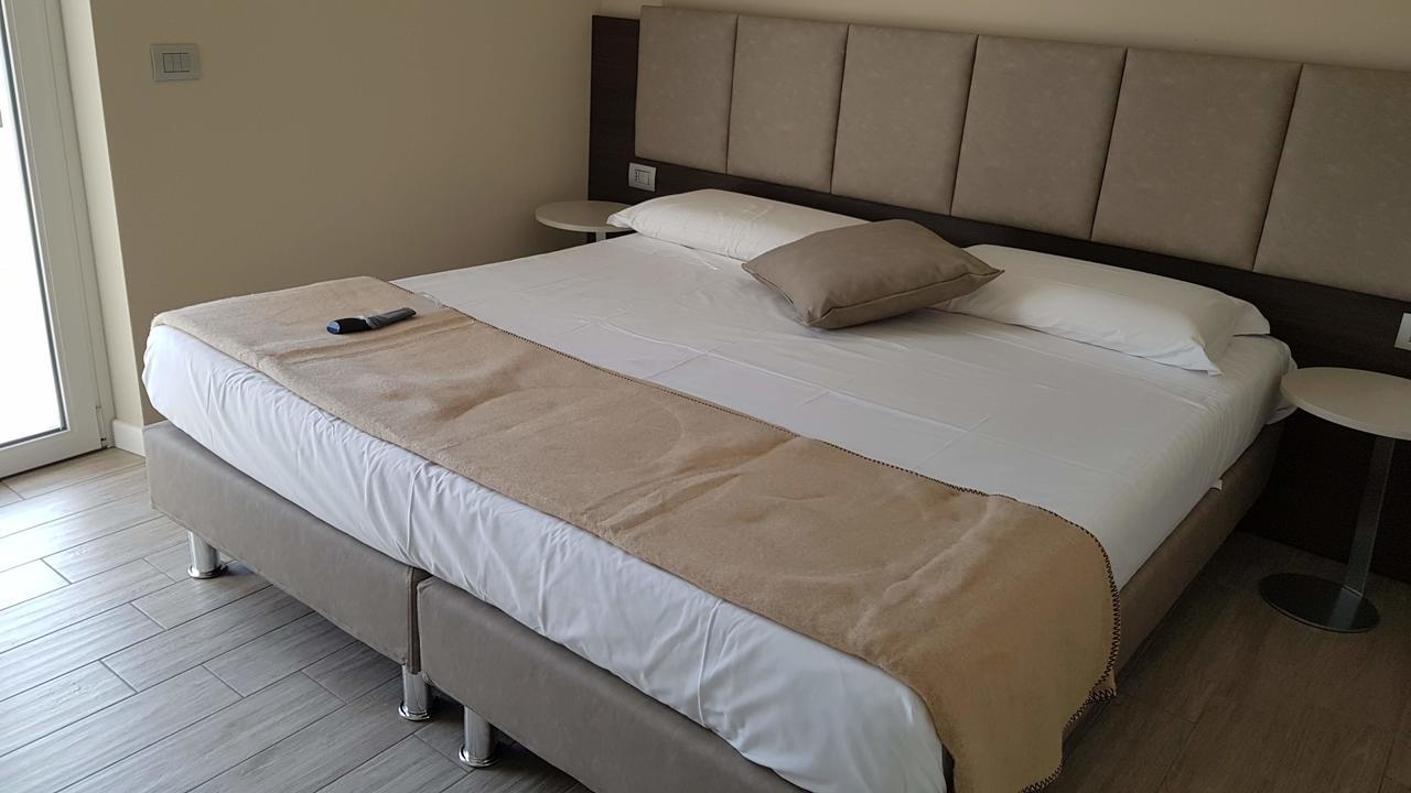 Menta e Rosmarino Rooms Lazise Esterno foto