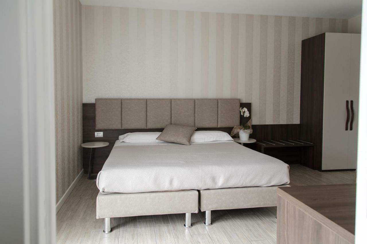 Menta e Rosmarino Rooms Lazise Esterno foto